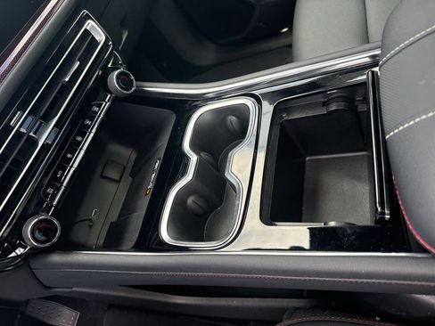 Used 2024 Chevrolet Traverse Z71 w/ Enhanced Driving Package image 20