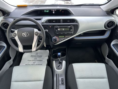 Used 2012 Toyota Prius C Two image 18