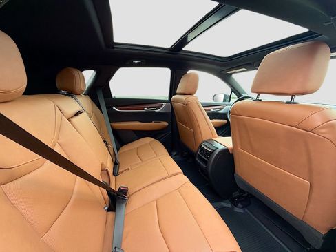 New 2025 Cadillac XT5 Premium Luxury w/ Technology Package image 29