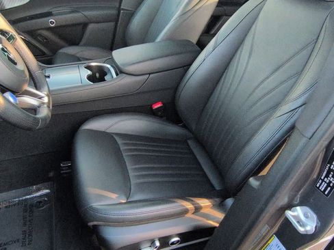 Used 2024 Maserati Grecale GT image 16