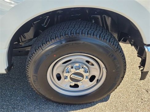 New 2025 Ford F250 XL w/ 360-Degree Camera Package image 43