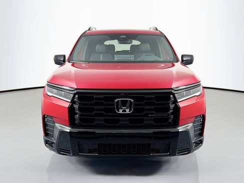 New 2026 Honda Pilot Black Edition image 2