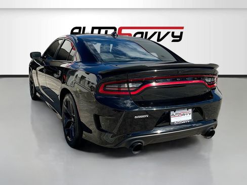 Used 2022 Dodge Charger R/T w/ Blacktop Package RWD image 5
