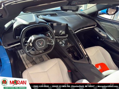Used 2020 Chevrolet Corvette Stingray image 18