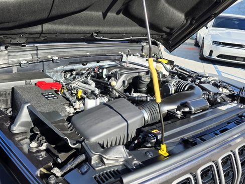 New 2026 Jeep Gladiator Mojave image 19