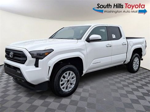 New 2026 Toyota Tacoma SR5 image 3