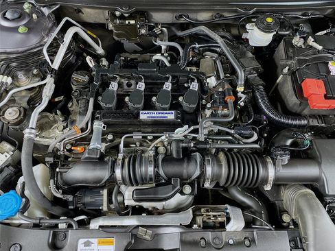Used 2020 Honda Accord Sport image 33