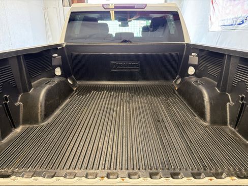 Used 2023 GMC Sierra 1500 Elevation image 7