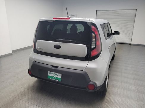 Used 2014 Kia Soul + FWD image 7