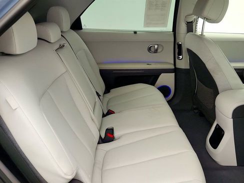 Used 2024 Hyundai Ioniq 5 Limited image 24