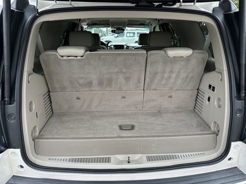 Used 2015 GMC Yukon Denali RWD image 31
