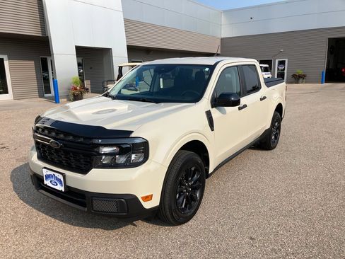 Used 2024 Ford Maverick XLT w/ XLT Luxury Package AWD/4WD image 2
