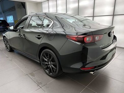 Used 2025 MAZDA MAZDA3 s FWD image 4