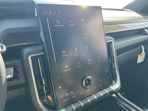 New 2026 GMC Sierra 2500 AT4 w/ AT4 Premium Plus Package image 17