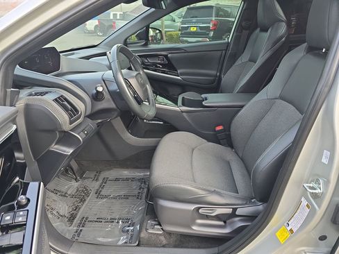 Used 2023 Toyota bZ4X XLE image 23