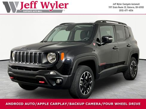 Used 2023 Jeep Renegade Trailhawk AWD/4WD image 1