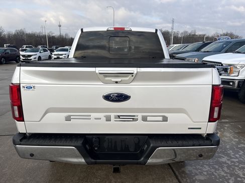 Used 2018 Ford F150 Lariat w/ Equipment Group 502A Luxury image 4