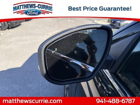 New 2025 Ford Expedition King Ranch image 8