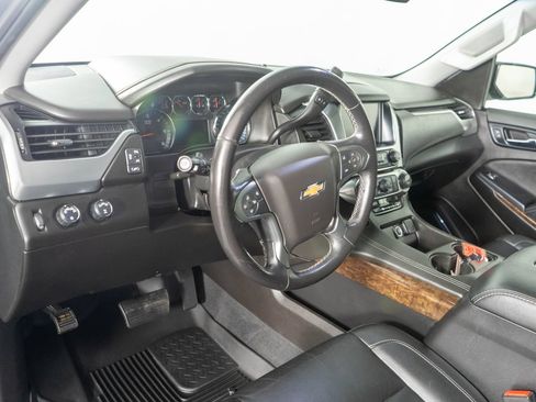 Used 2019 Chevrolet Tahoe LT AWD/4WD image 14