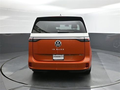 New 2025 Volkswagen ID. Buzz Pro S Plus image 8