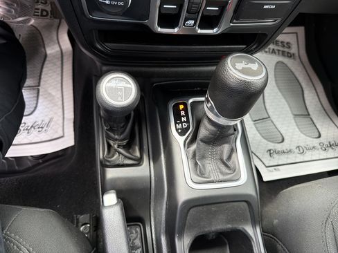 Used 2021 Jeep Wrangler Unlimited Sport AWD/4WD image 23