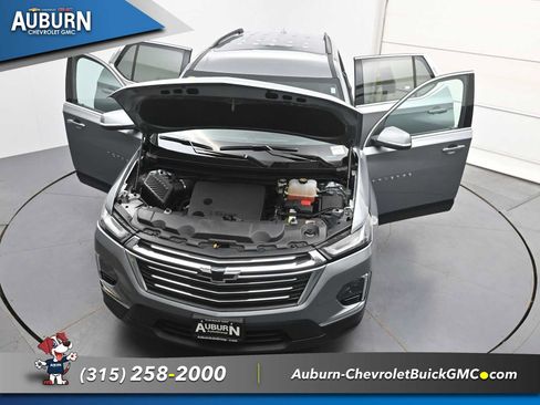 Used 2023 Chevrolet Traverse LT AWD/4WD image 37