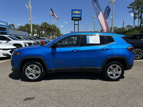 Used 2024 Jeep Compass Latitude AWD/4WD image 13