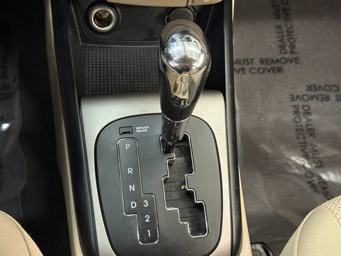 Used 2010 Hyundai Elantra SE image 33