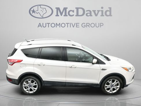 Used 2016 Ford Escape Titanium FWD image 39