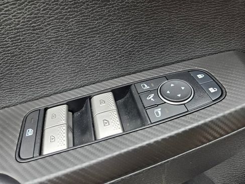 Used 2025 Mitsubishi Outlander SE AWD/4WD image 36