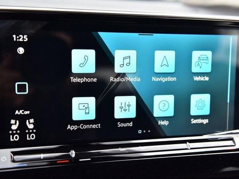 New 2026 Volkswagen Atlas Cross Sport SE AWD/4WD image 14