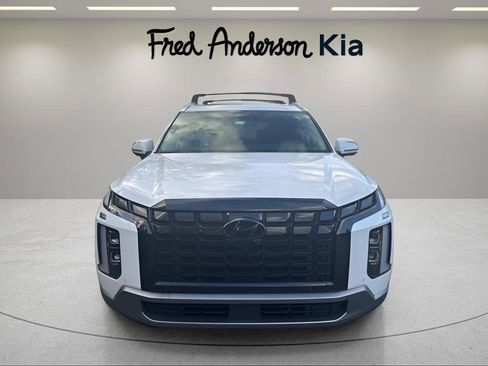 Used 2023 Hyundai Palisade SEL w/ Premium Package image 3