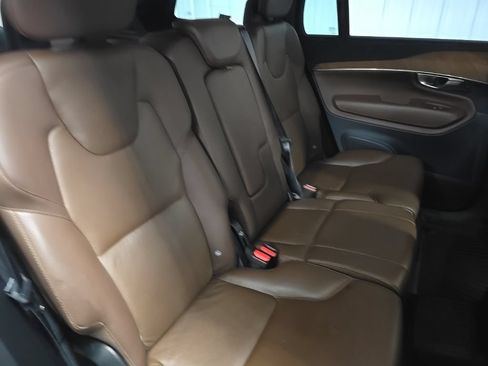 Used 2023 Volvo XC90 T8 Plus w/ Protection Package AWD/4WD image 17