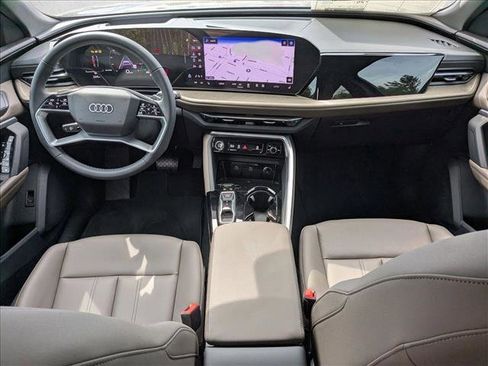 Used 2025 Audi Q5 Premium Plus AWD/4WD image 15