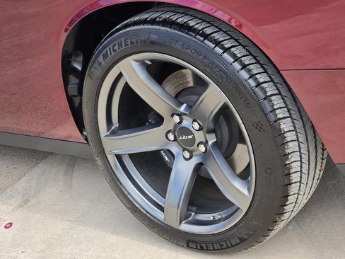 Used 2022 Dodge Challenger SRT Hellcat Redeye RWD image 8