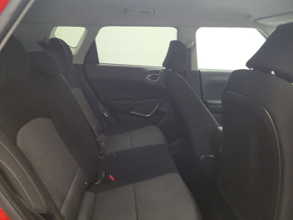 Used 2020 Kia Soul S FWD image 19