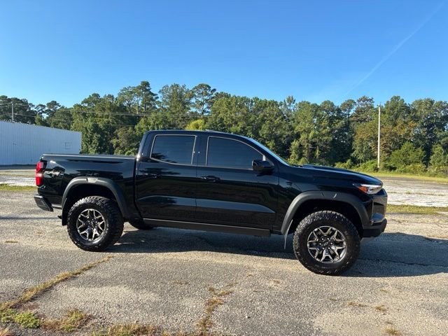 Used 2026 Chevrolet Colorado ZR2 w/ Technology Package AWD/4WD image 2