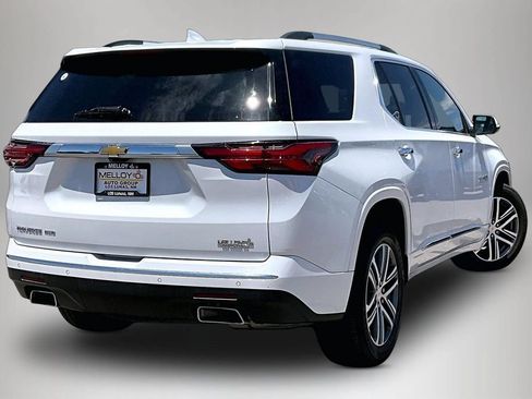 Used 2023 Chevrolet Traverse High Country AWD/4WD image 6