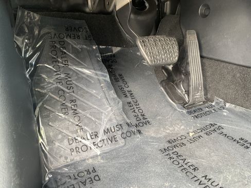 Used 2025 Lexus RX 350 Premium w/ Accessory Package (Z1) FWD image 17