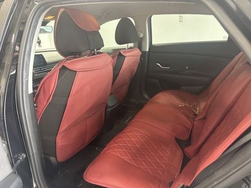 Used 2023 Hyundai Elantra SEL w/ Convenience Package FWD image 18