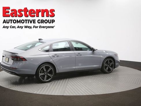 Used 2025 Honda Accord Sport image 43