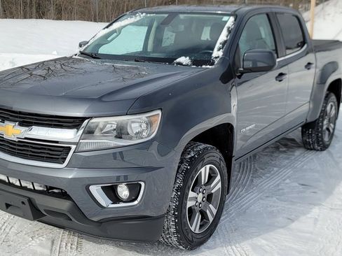 Used 2015 Chevrolet Colorado LT w/ LT Convenience Package image 3
