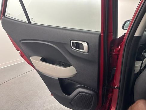 Certified 2026 Hyundai Venue SEL FWD image 15