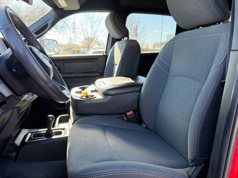 Used 2021 RAM 5500 Tradesman w/ Chrome Appearance Group image 15