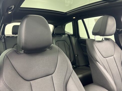 Used 2021 BMW X3 xDrive30i w/ Premium Package image 29