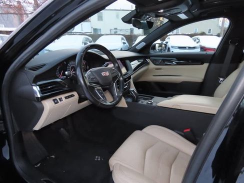 Used 2020 Cadillac CT6 Premium Luxury image 2