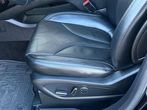 Used 2016 Lincoln MKX Reserve w/ Luxury Package image 24