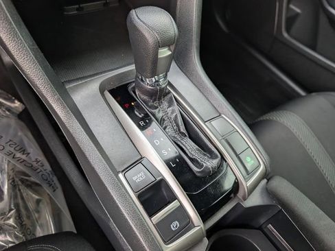 Used 2018 Honda Civic EX image 32