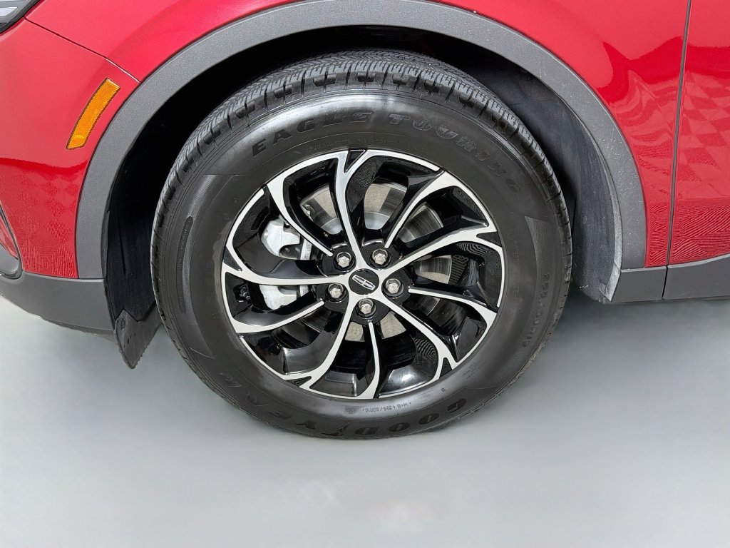 Used 2026 Lincoln Nautilus Premier AWD/4WD image 32