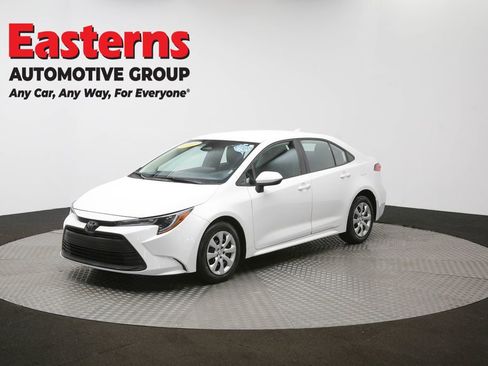 Used 2024 Toyota Corolla LE image 92